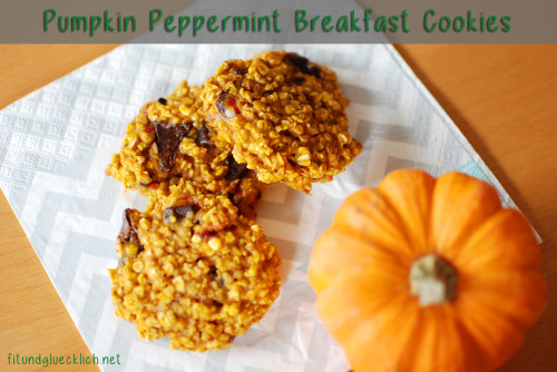 Pumpkin-Peppermint-Breakfast-Cookies