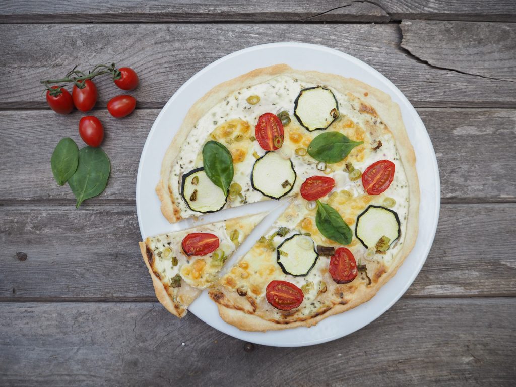 Sommerlicher Flammkuchen