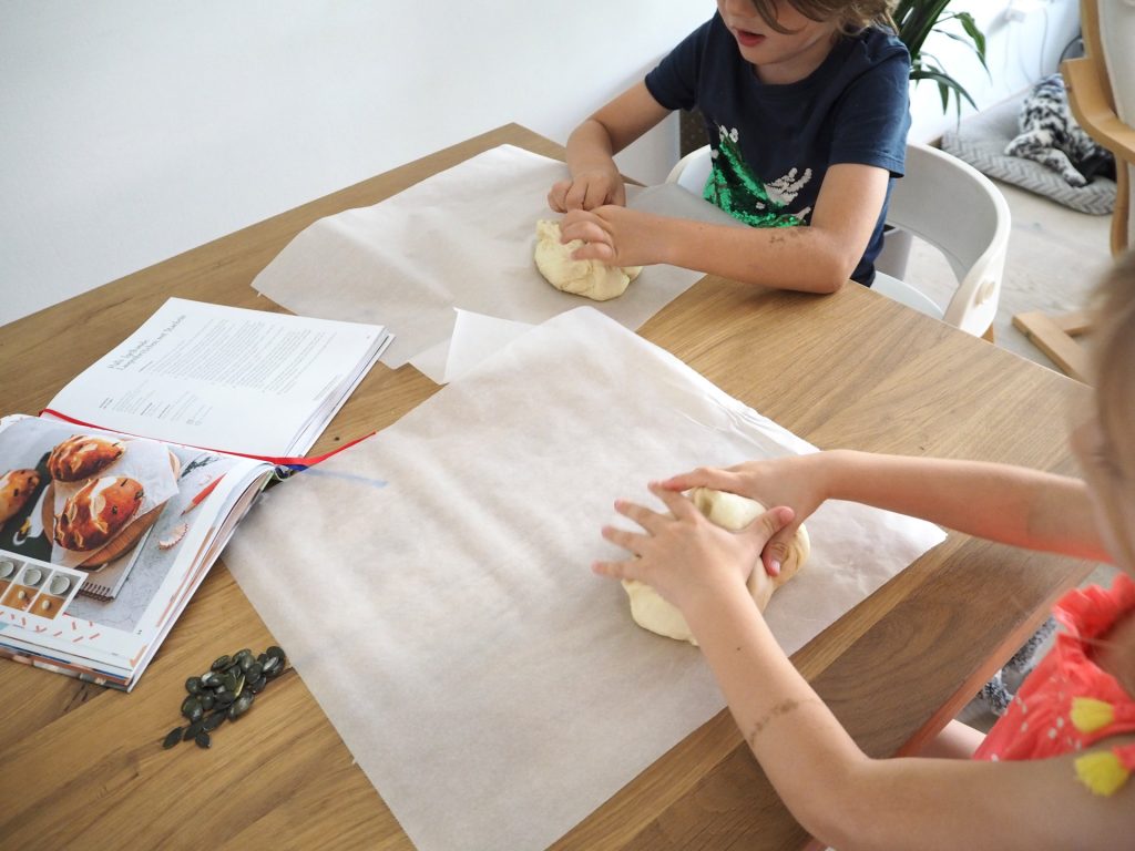 Laugenigel - Kinder backen mit Christina