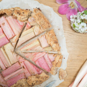 Rezept für eine schnelle Galette mit Rhabarber